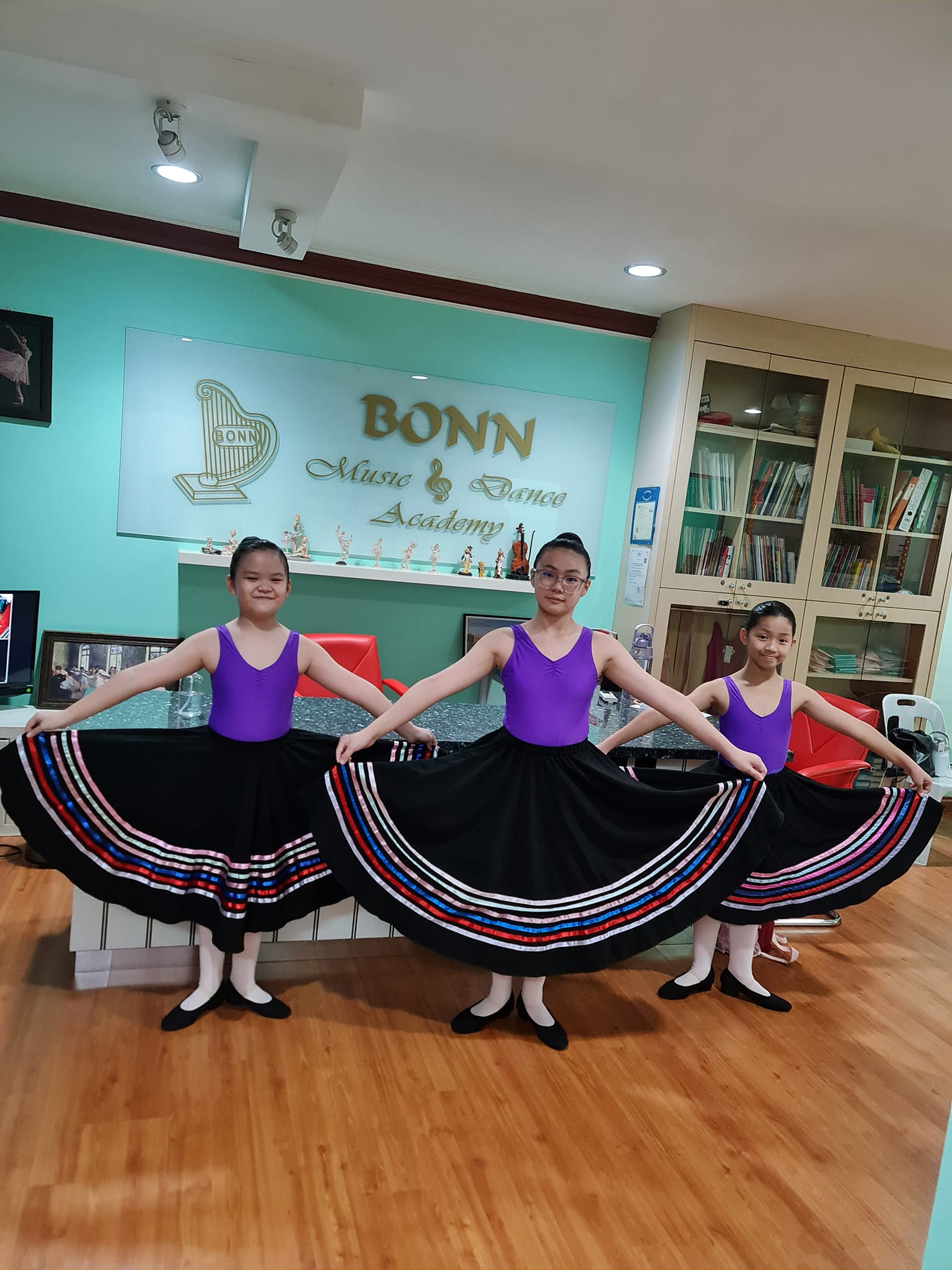 490111208-1477934450218443-849928918409843335-n